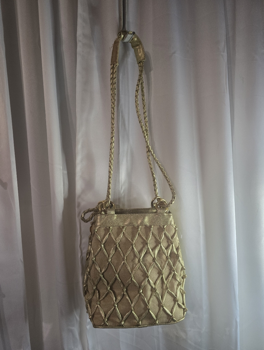 TIANNI SPIDER WAVE Gold Leather Bucket CROSSBODY BAG